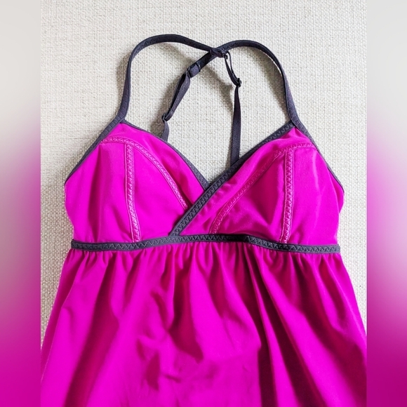 Lululemon Rehearsal Dance Tank hot pink Luxtreme size 2 - Picture 3 of 7
